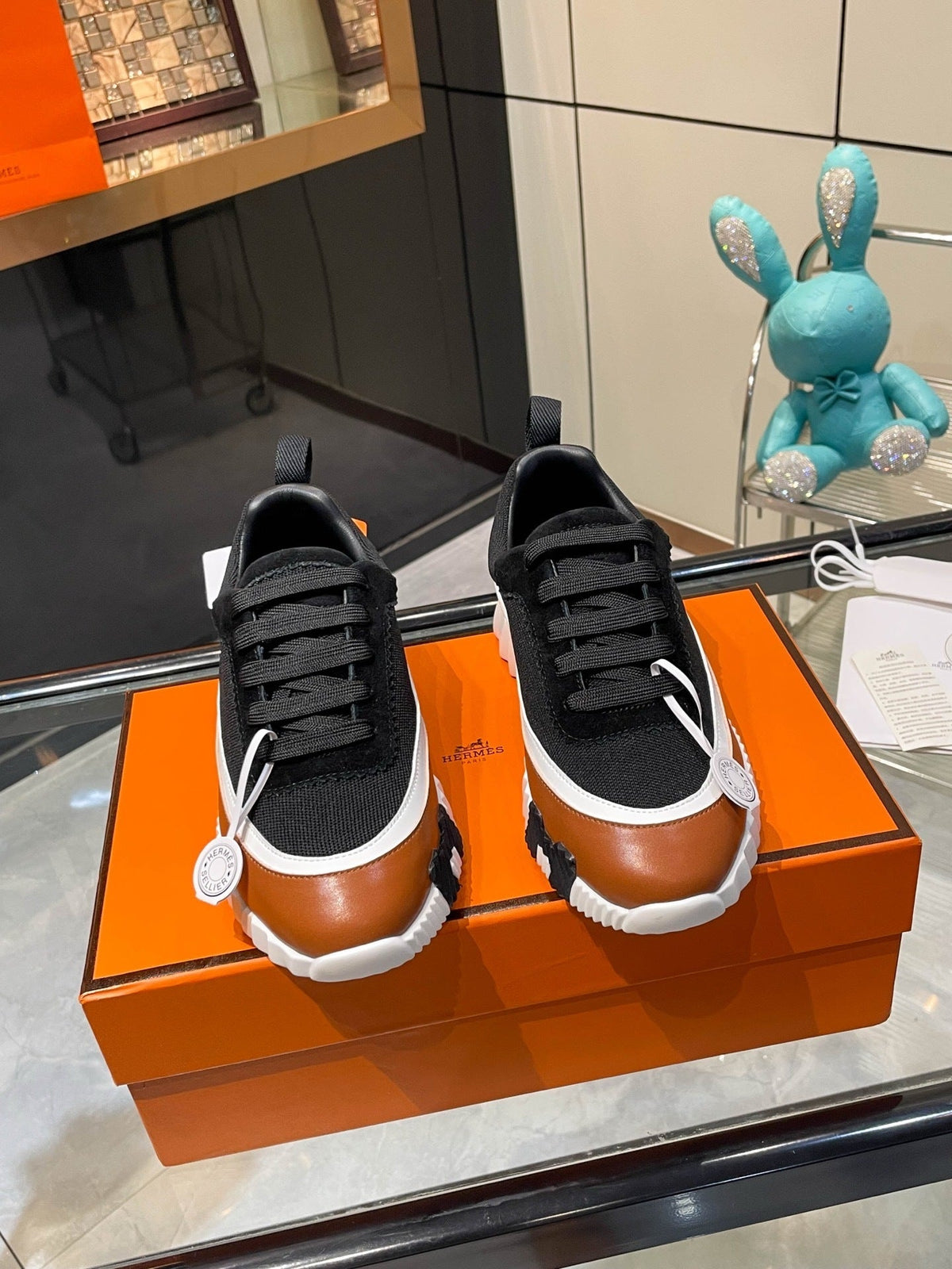 Zapatillas de cuero a rayas H