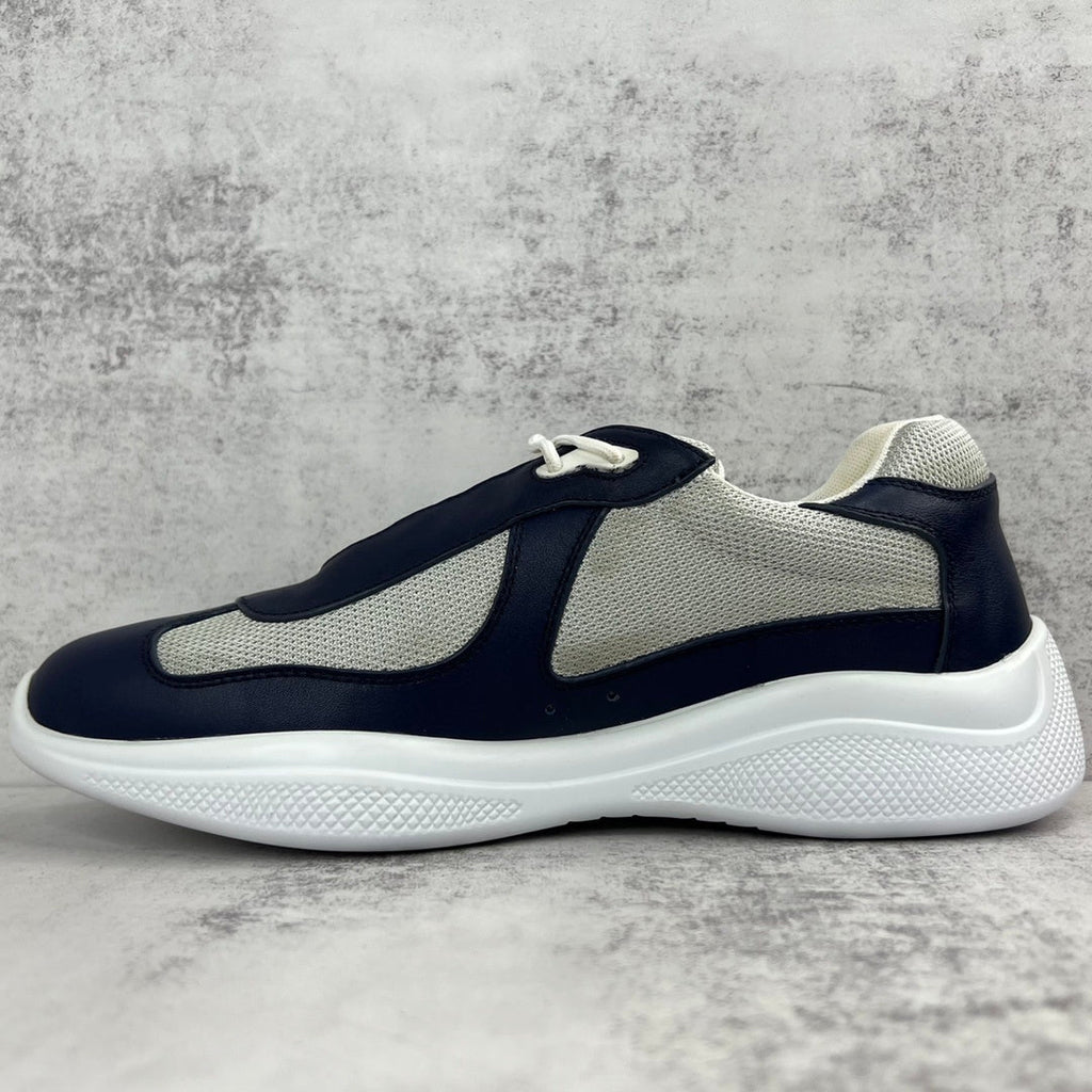 Zapatillas deportivas azules de alto rendimiento