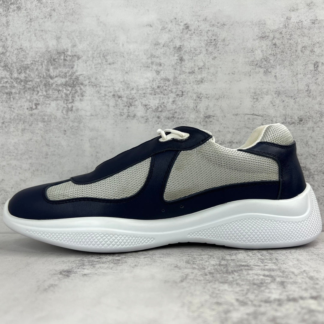 Zapatillas deportivas azules de alto rendimiento