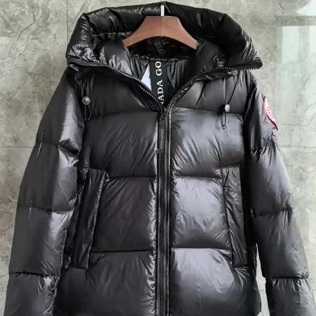 Chaqueta de plumas brillante