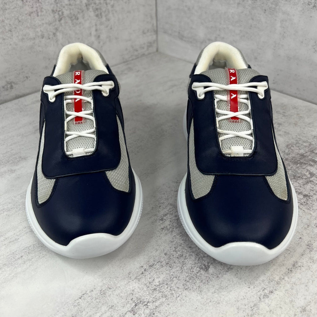 Zapatillas deportivas azules de alto rendimiento