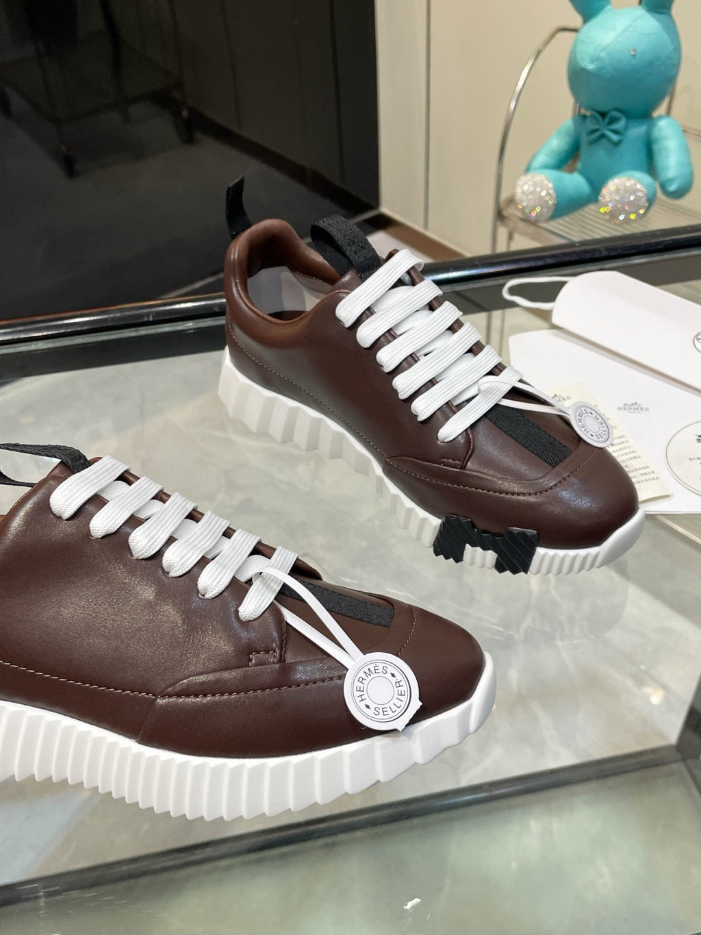 Zapatillas de cuero a rayas H