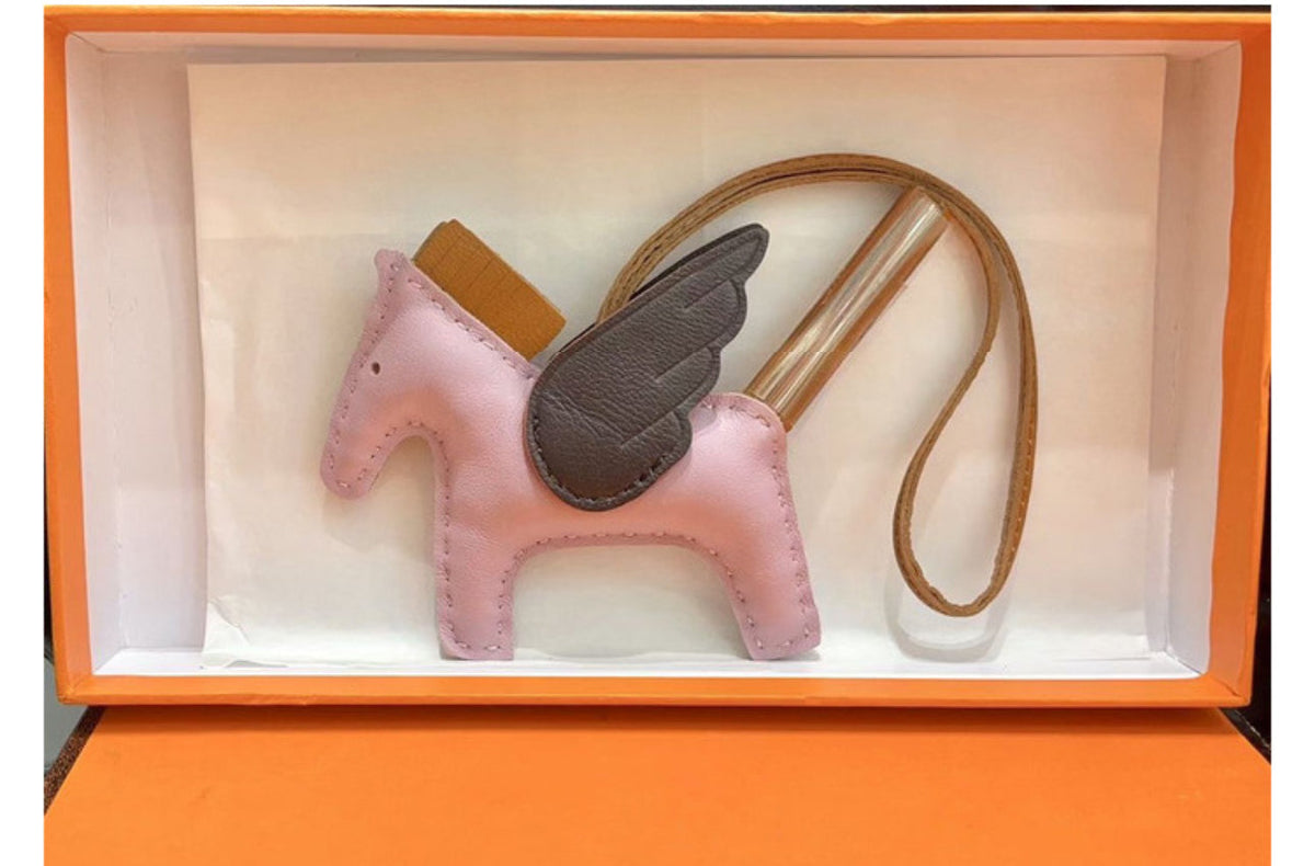 Adorno para bolso de Pegaso