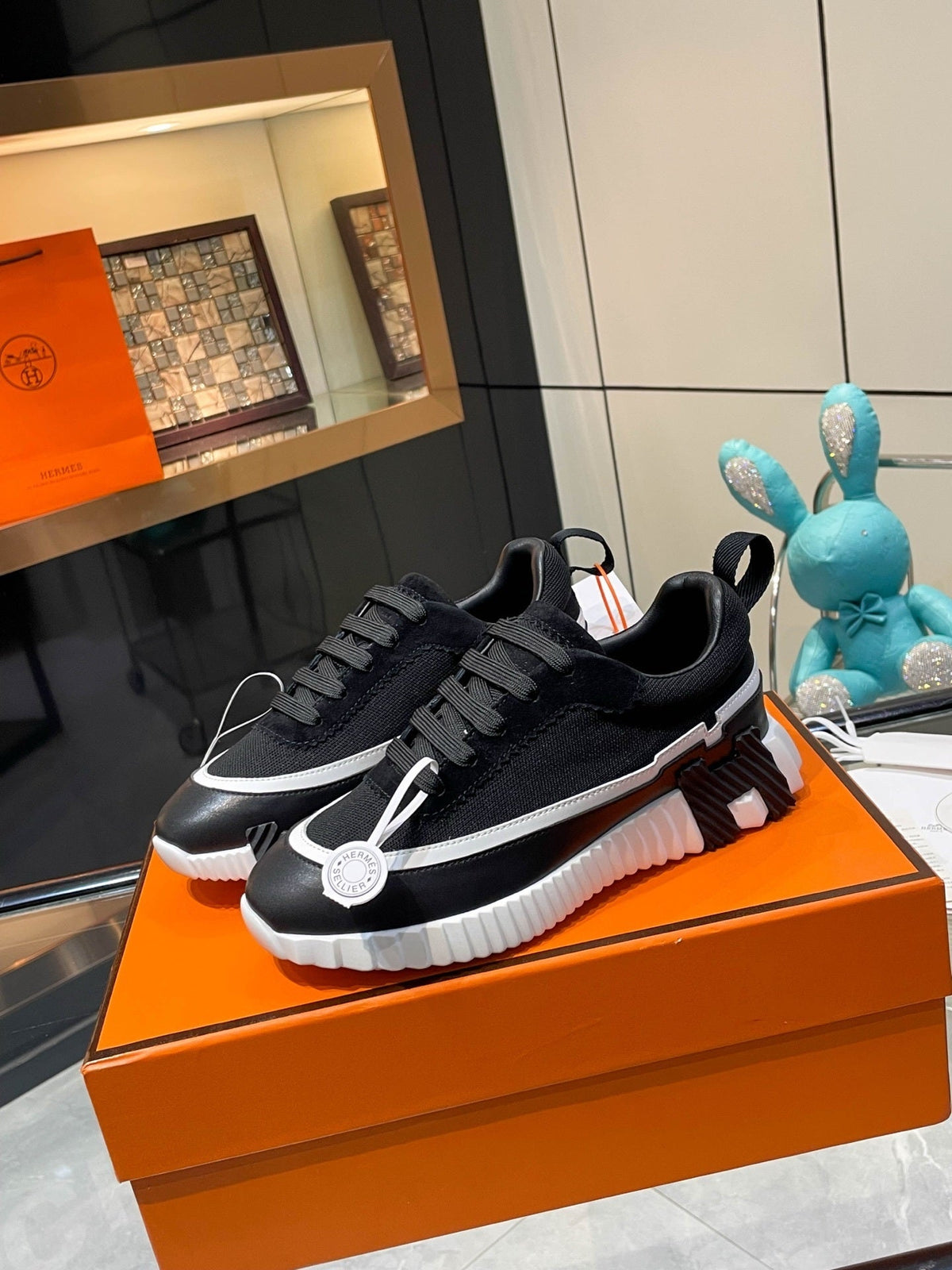 Zapatillas de cuero a rayas H