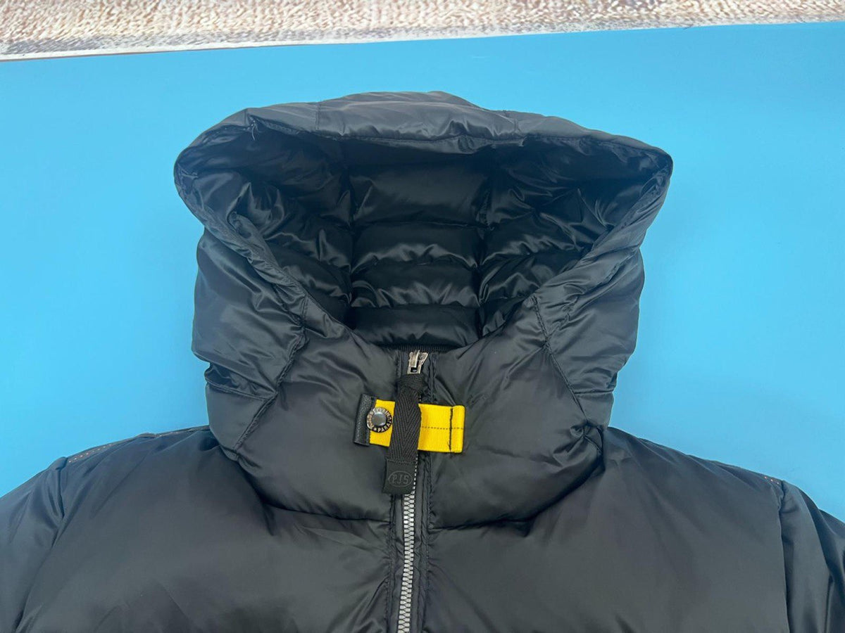 Chaqueta acolchada negra
