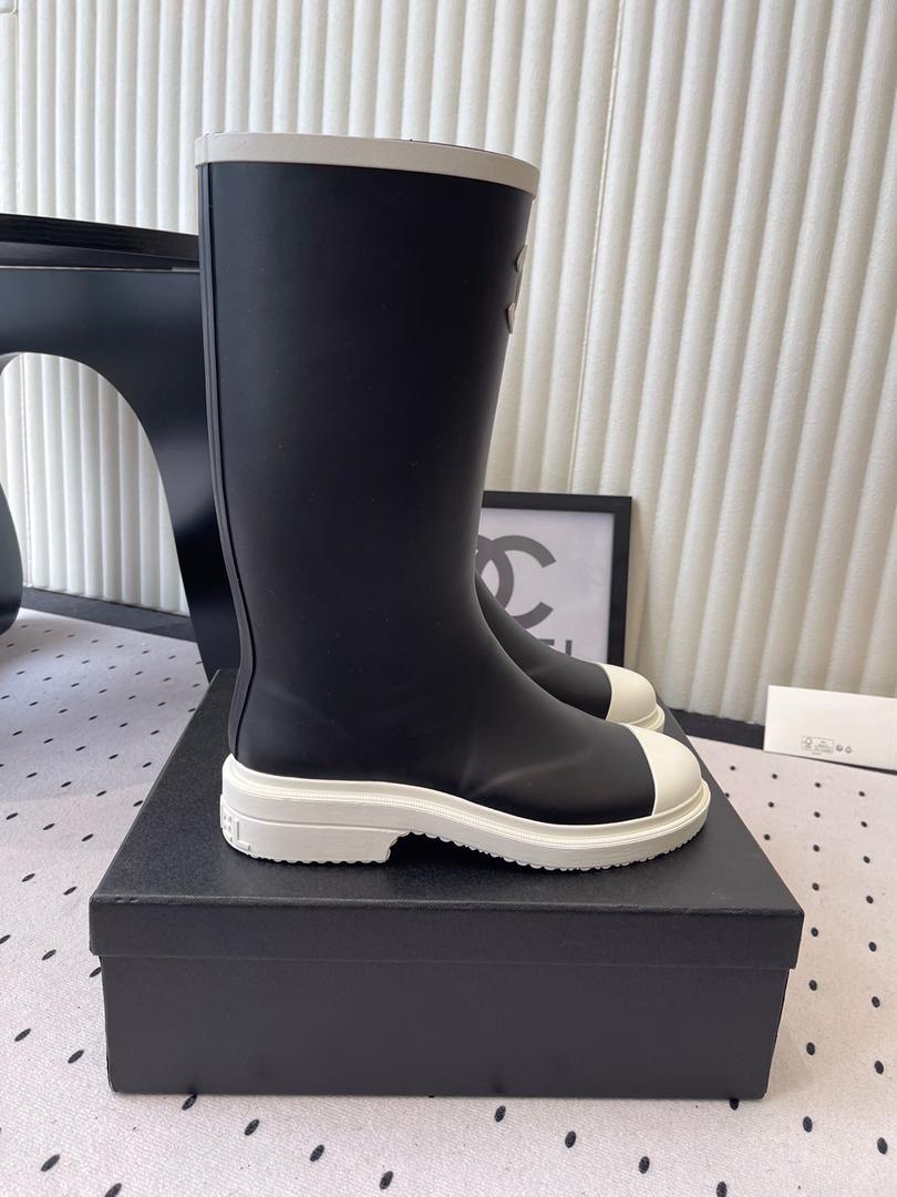 Botas de goma virales