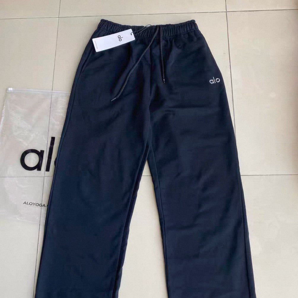 Pantalones deportivos de pierna ancha