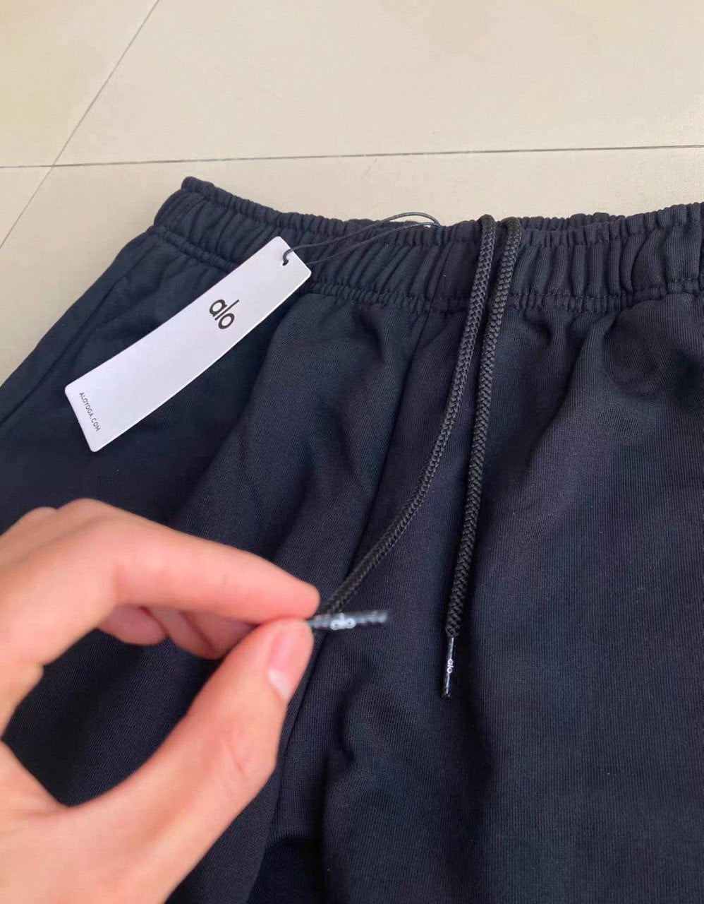 Pantalones deportivos de pierna ancha