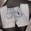 High-wasted jeans