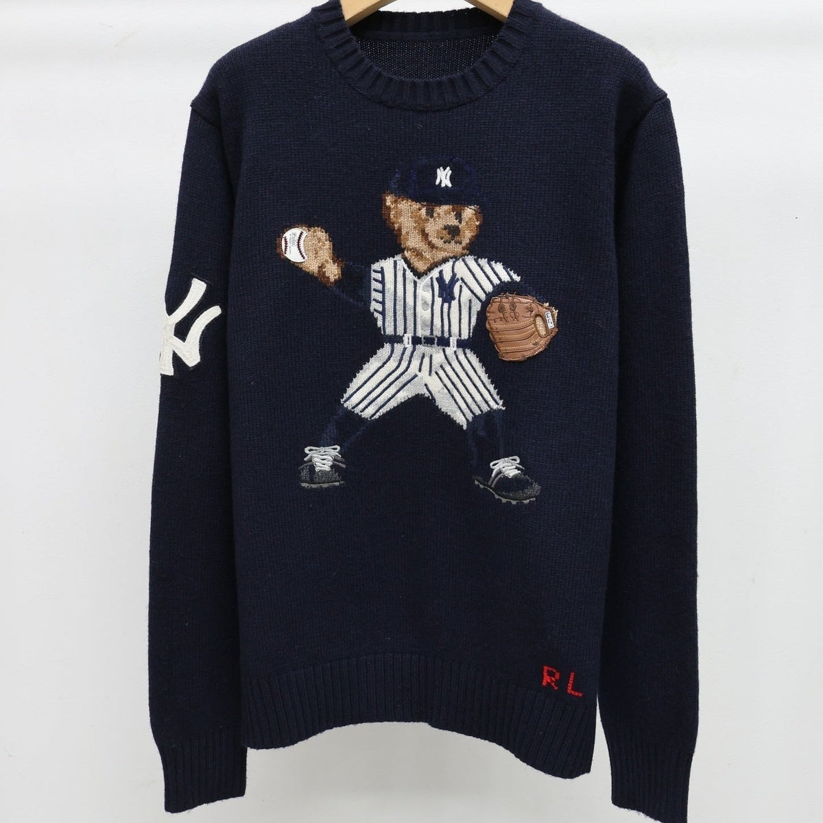 Suéter de punto de oso de béisbol azul marino