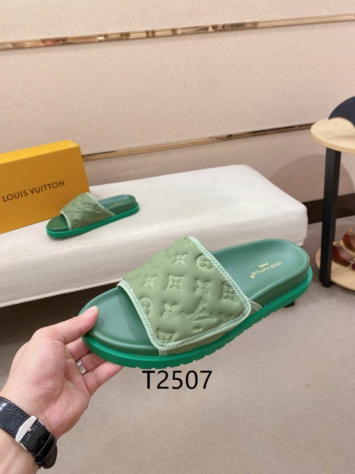 Monogram Summer Slides - Avenor