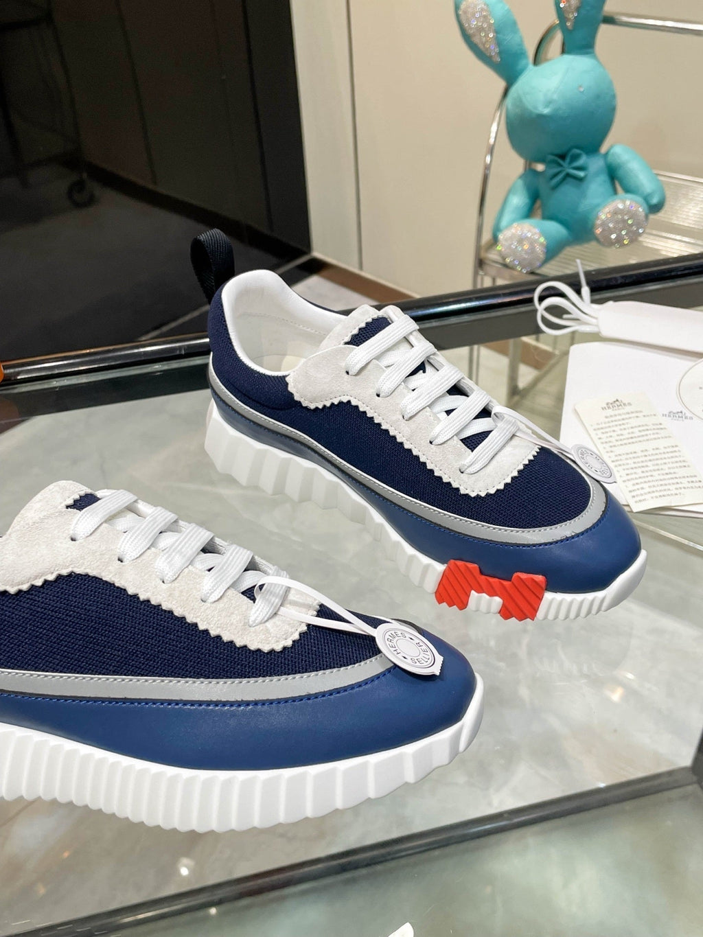 Zapatillas de cuero a rayas H