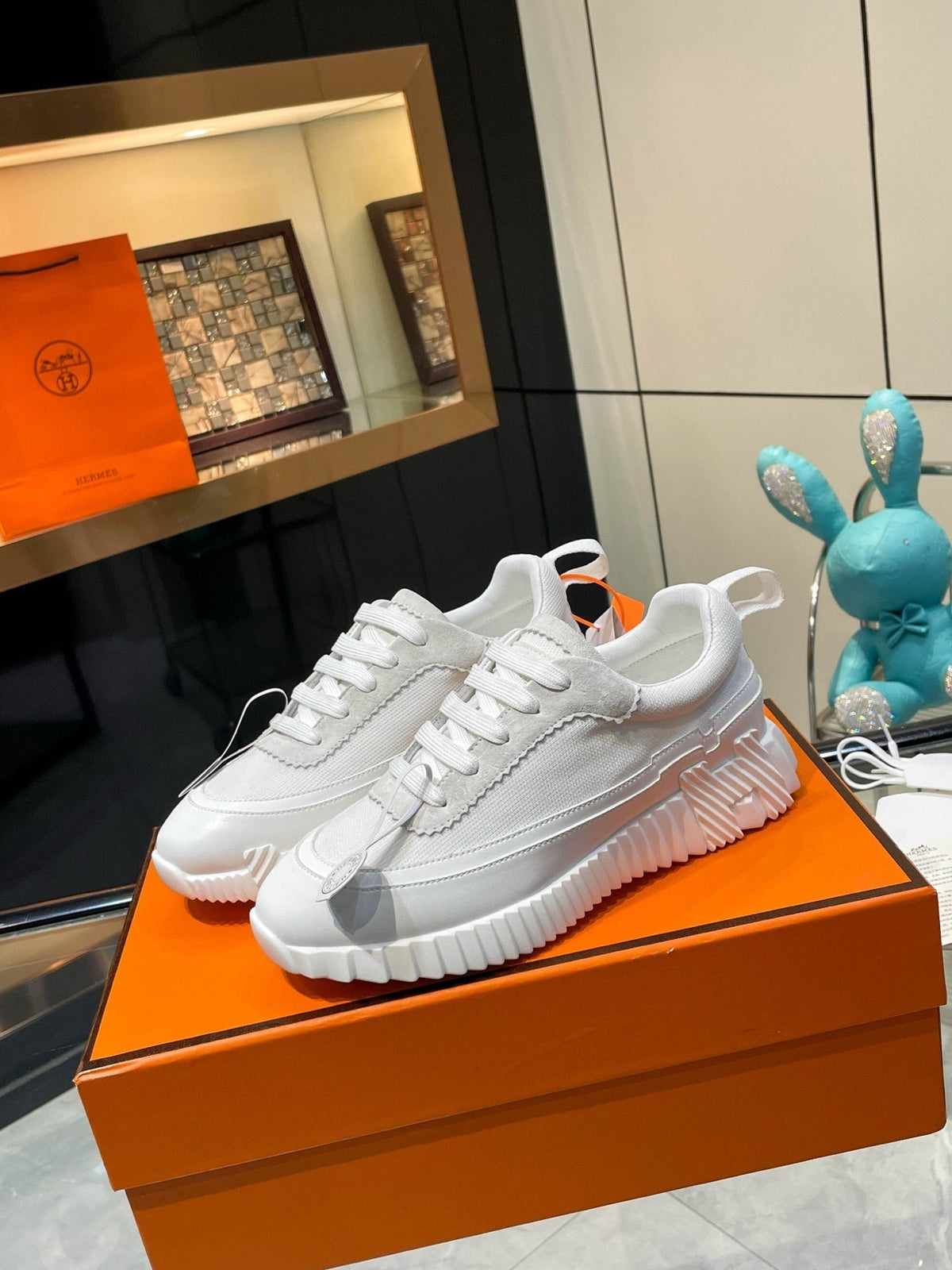 Zapatillas de cuero a rayas H