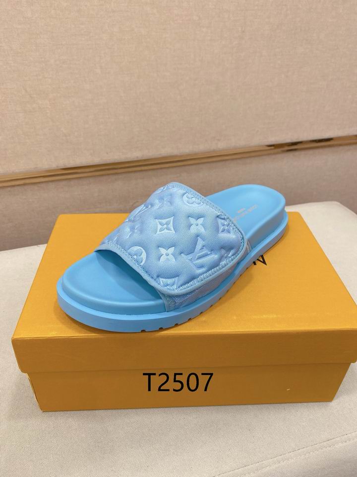 Monogram Summer Slides - Avenor