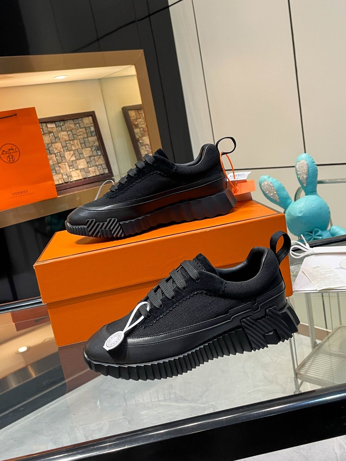 Zapatillas de cuero a rayas H