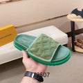 Monogram Summer Slides - Avenor