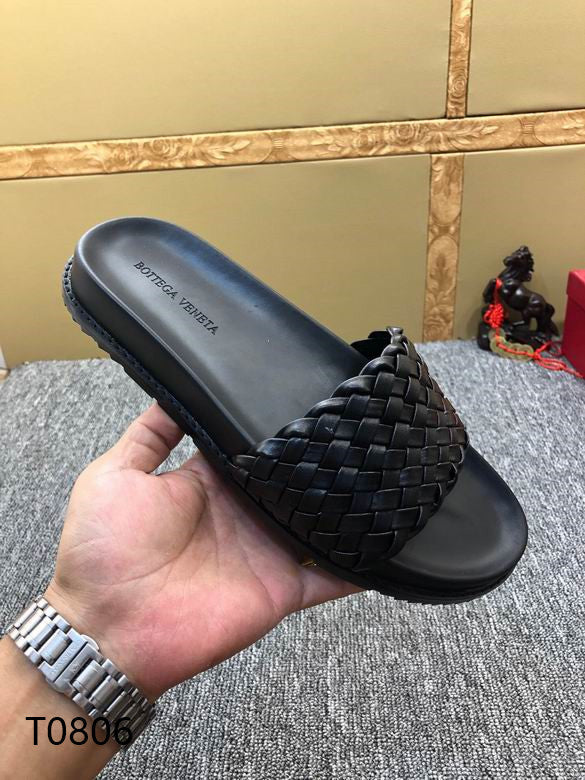 Bott Iconic Slides - Avenor