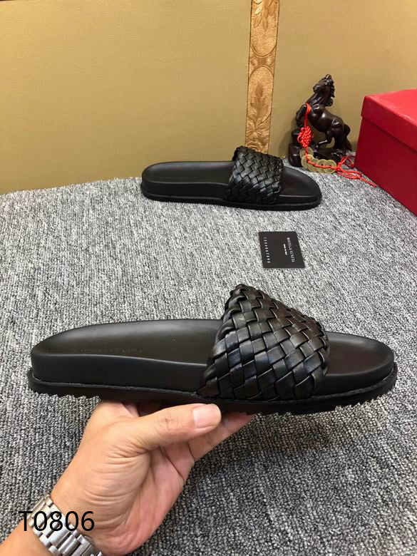 Bott Iconic Slides - Avenor