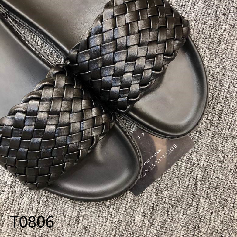 Bott Iconic Slides - Avenor