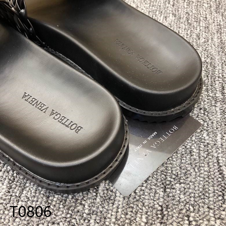 Bott Iconic Slides - Avenor