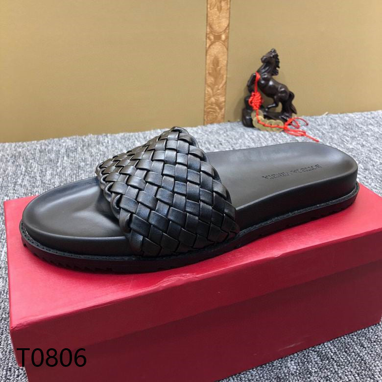 Bott Iconic Slides - Avenor