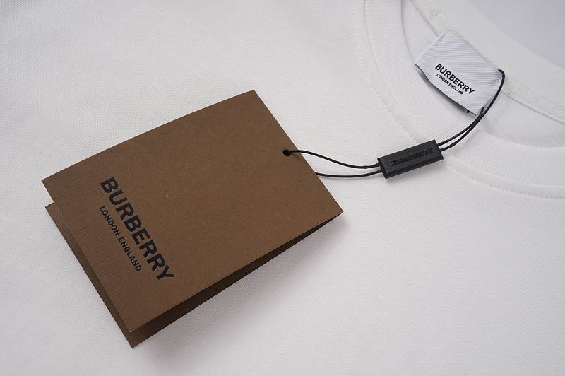 Berry T-Shirt - Avenor