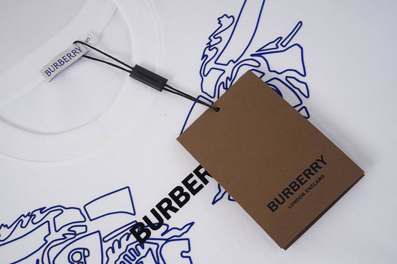 Berry T-Shirt - Avenor