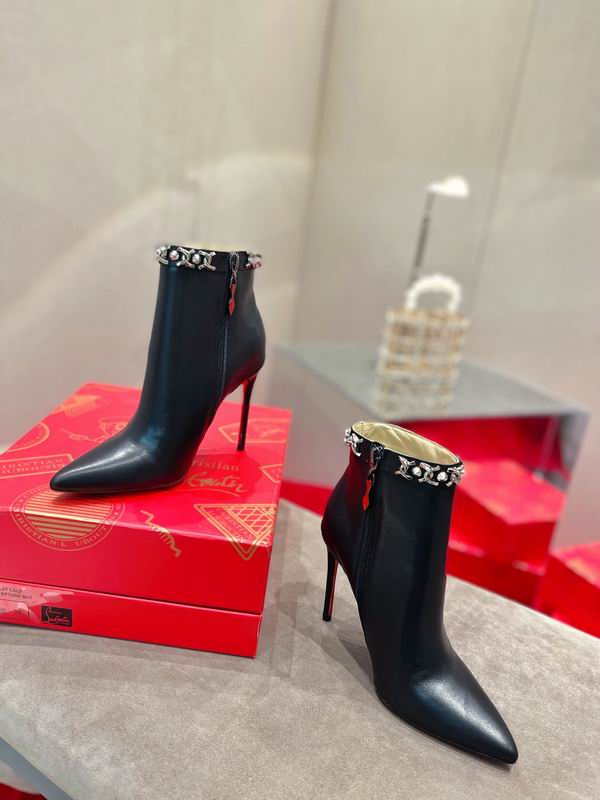 Botines de piel negra para mujer