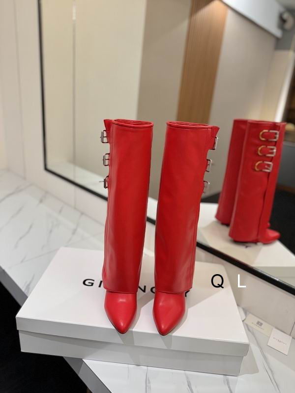 Structured Buckle Knee Boots