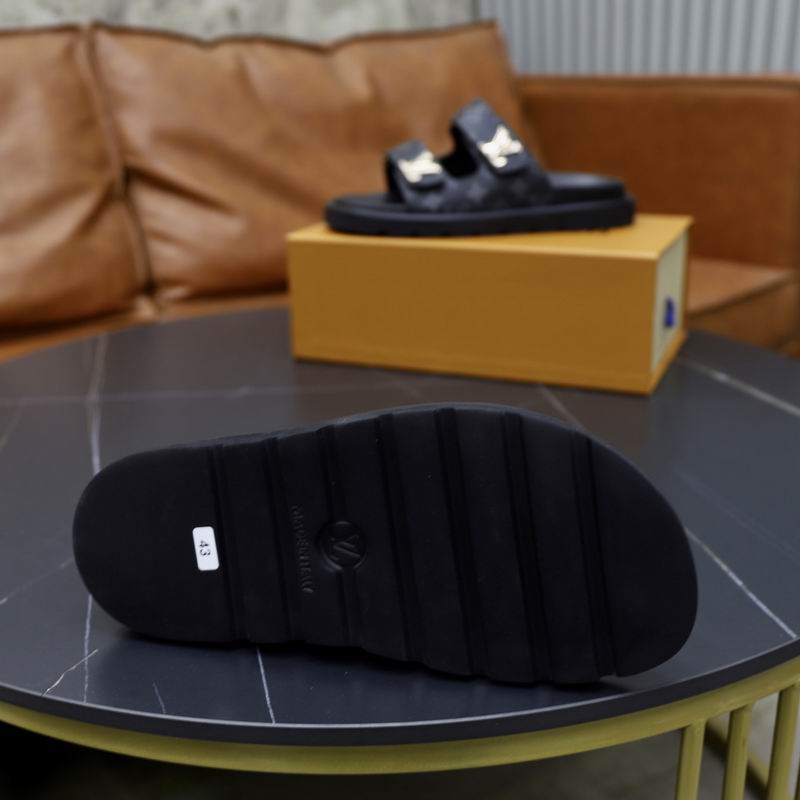 Monogram Slippers - Avenor