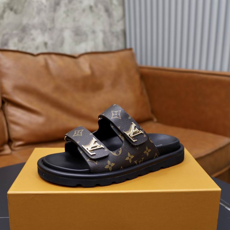 Monogram Slippers - Avenor