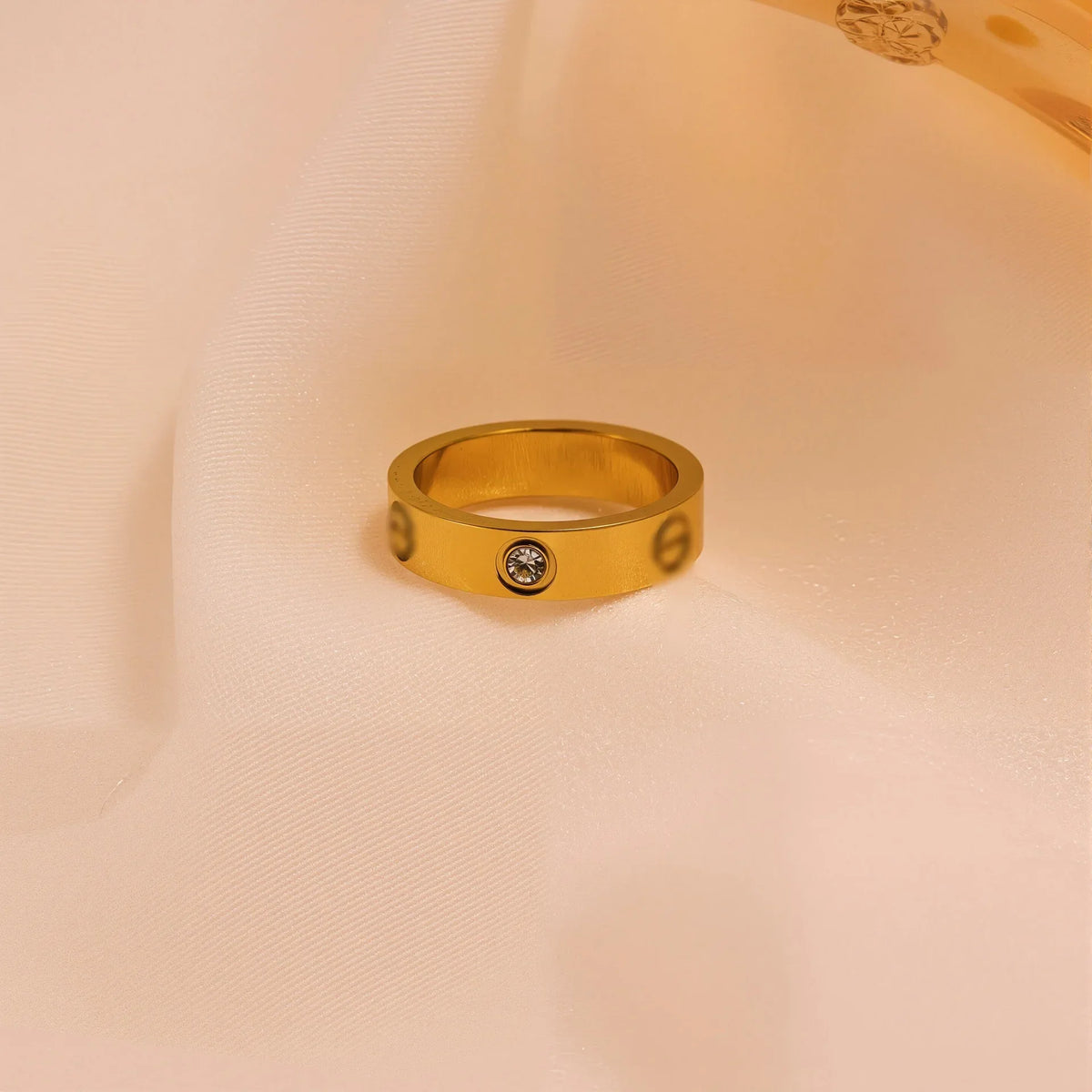 Minimal Crystal Band Ring