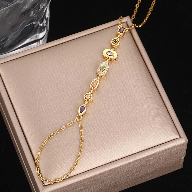 Minimal Link Hand Chain Bracelet