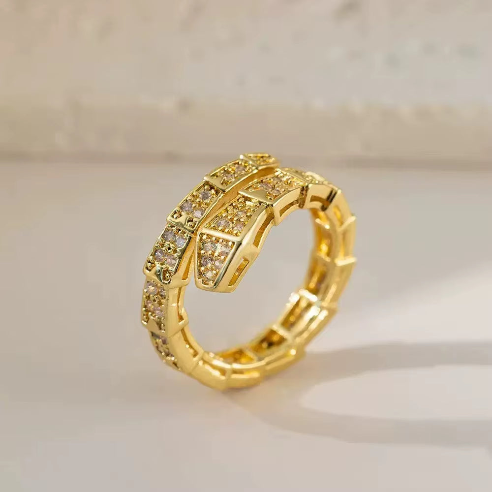 Pavé Serpent Ring
