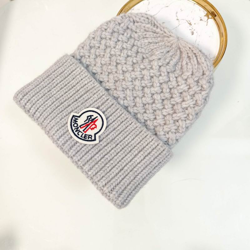 Classic Ribbed Beanie Hat - Avenor