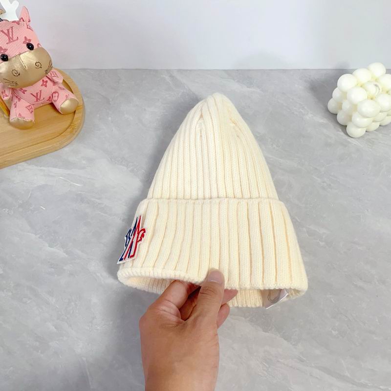 Classic Ribbed Beanie Hat - Avenor