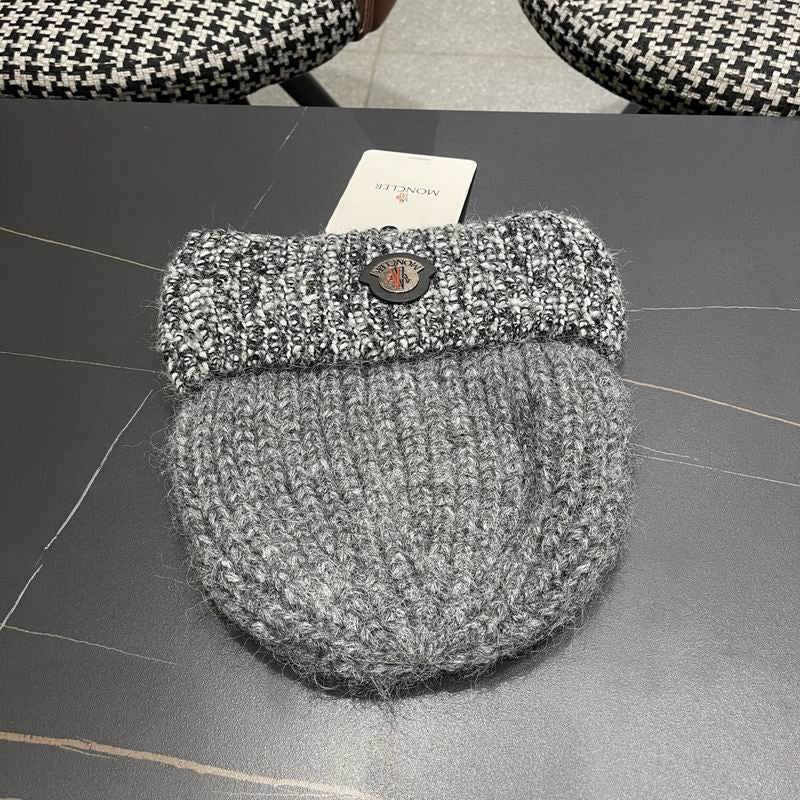Classic Ribbed Beanie Hat - Avenor