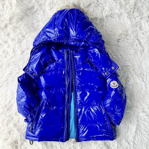 Chaqueta acolchada brillante para niños