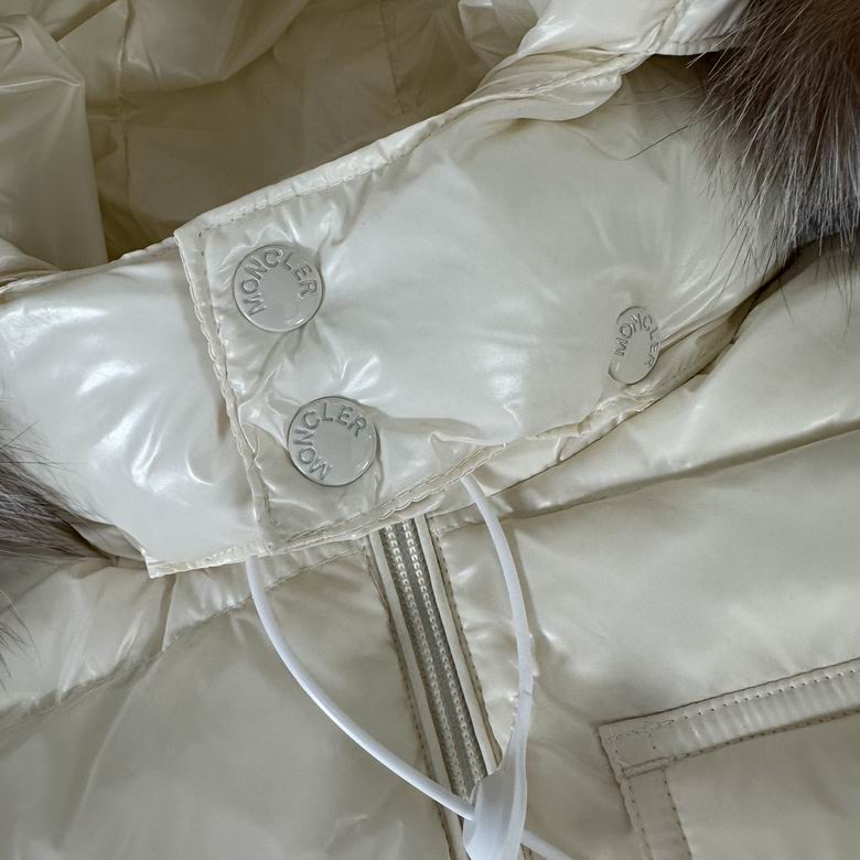Chaqueta acolchada con capucha para niños