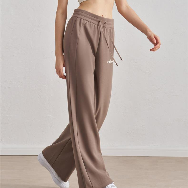 Pantalones deportivos de pierna ancha
