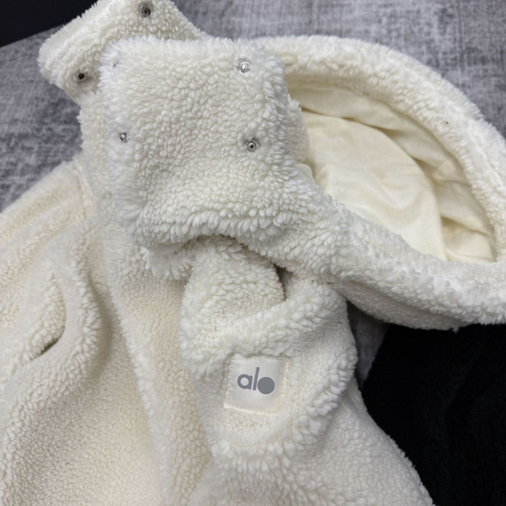 Sudadera con capucha de forro polar afelpado