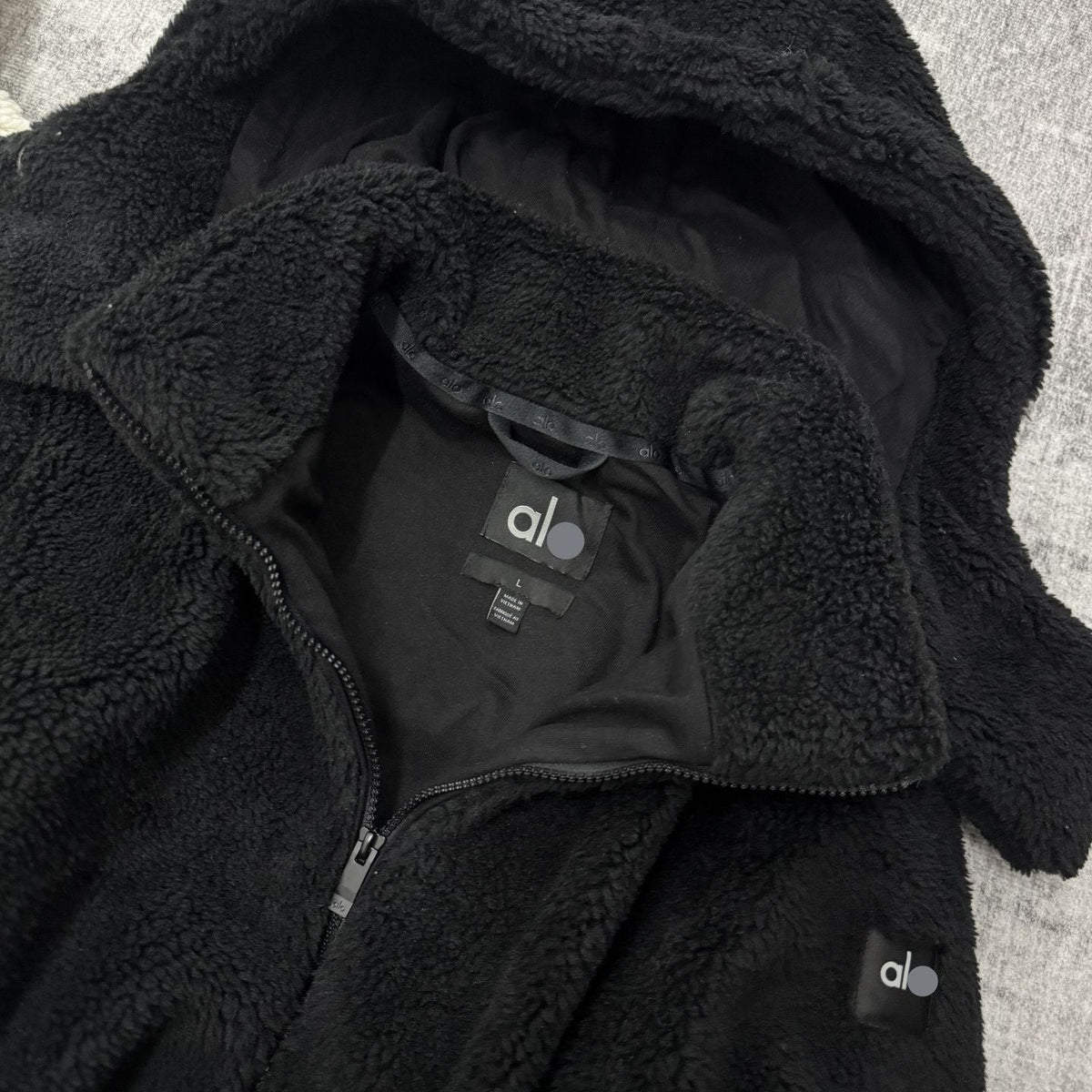 Sudadera con capucha de forro polar afelpado