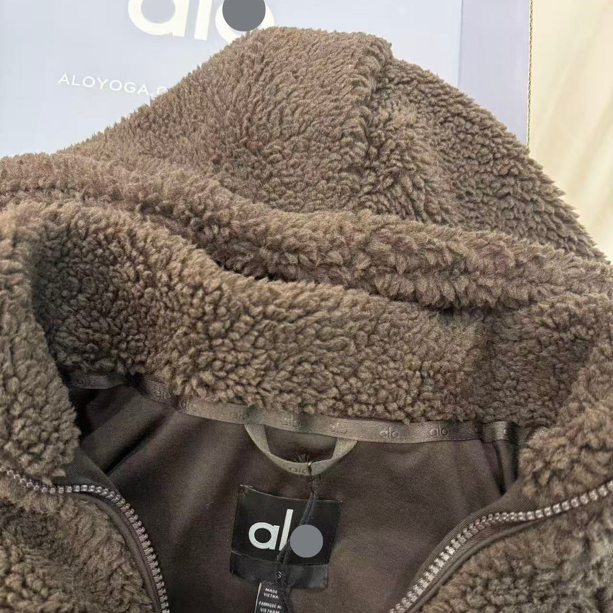 Sudadera con capucha de forro polar afelpado