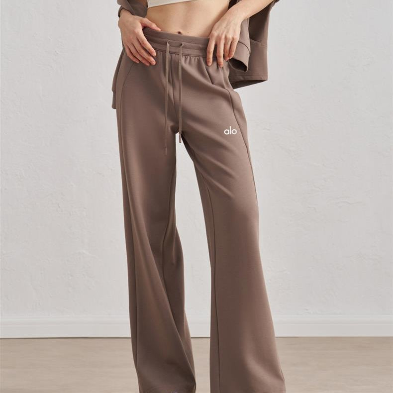 Pantalones deportivos de pierna ancha