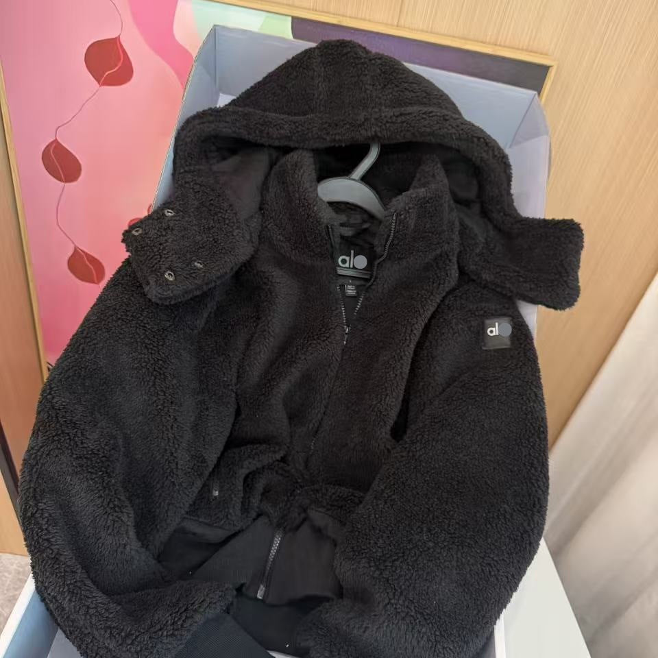 Sudadera con capucha de forro polar afelpado
