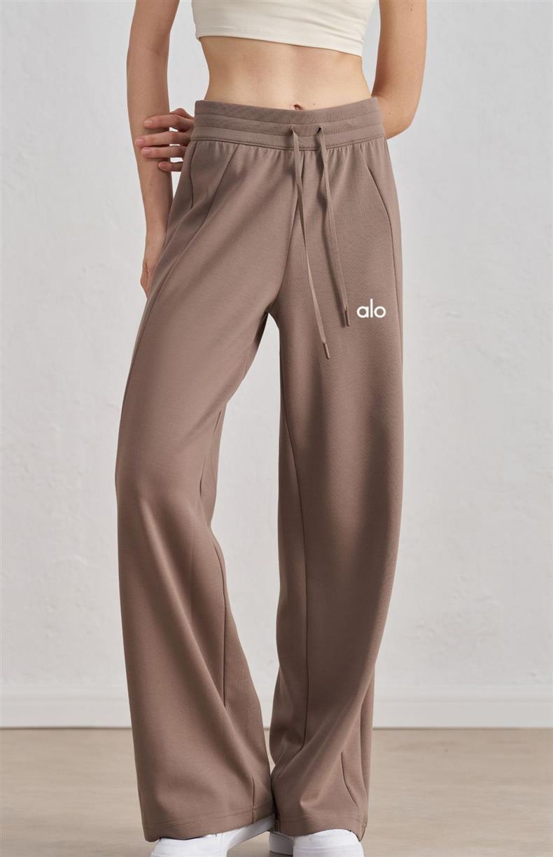 Pantalones deportivos de pierna ancha