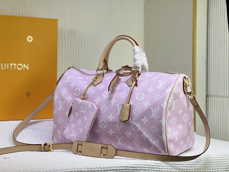 Pink Travel Bag - Avenor