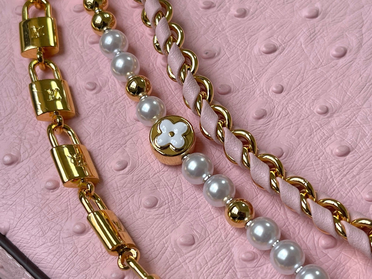 Cadena Capucines Trilogy 3 en 1 con perlas de avestruz rosa