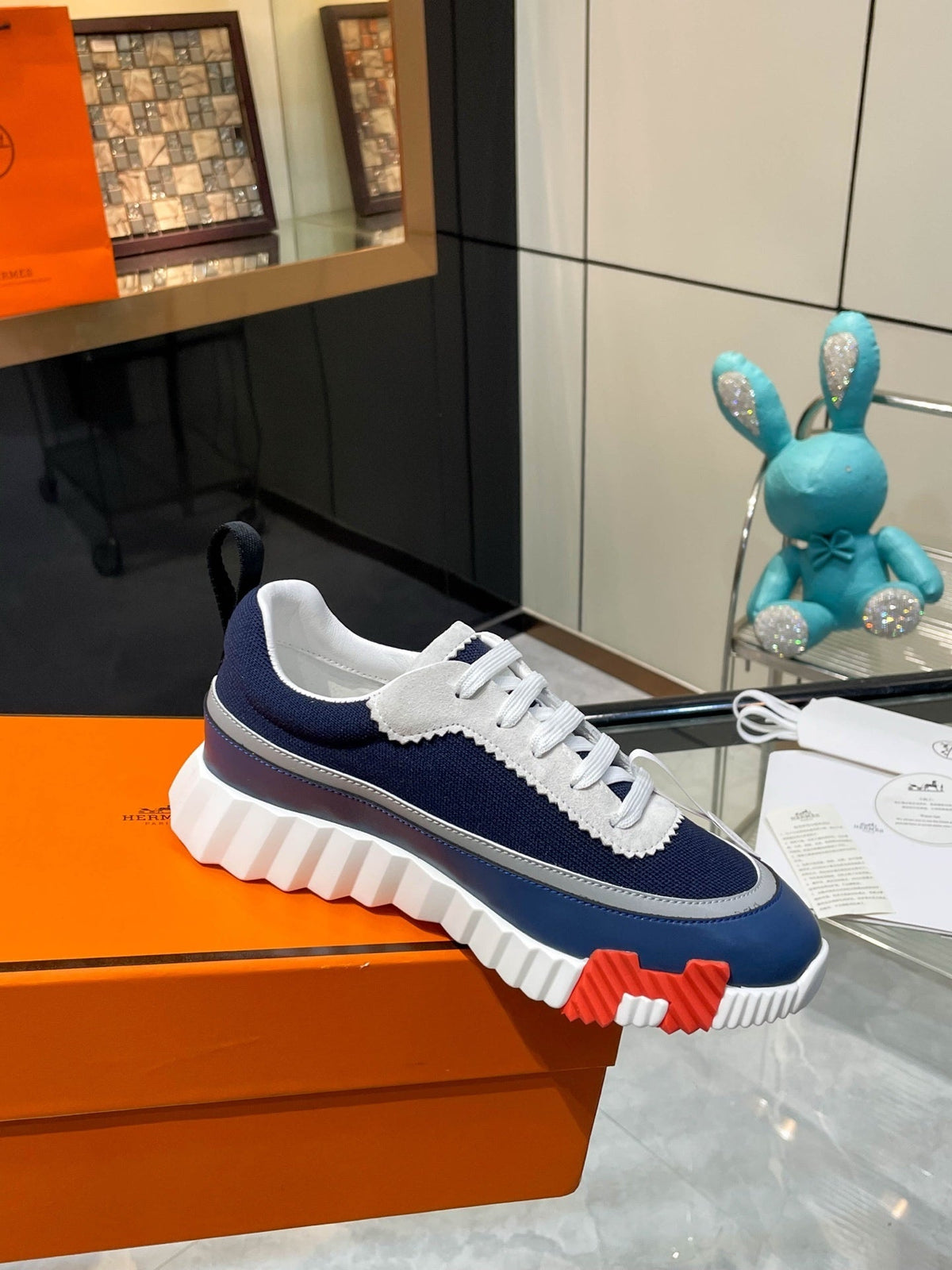 Zapatillas de cuero a rayas H