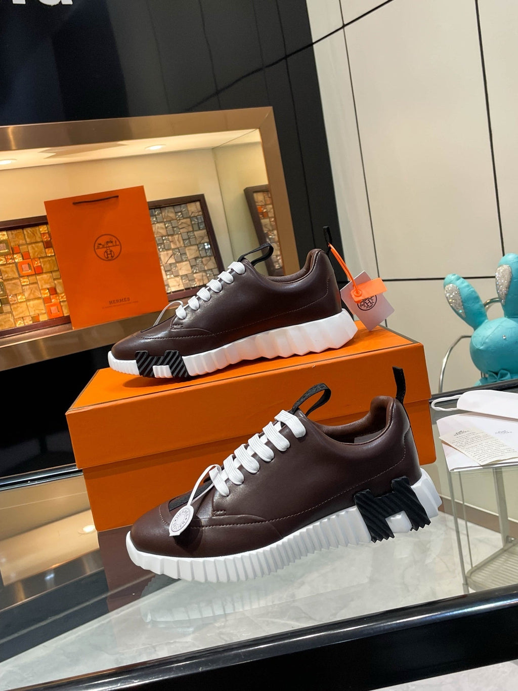 Zapatillas de cuero a rayas H